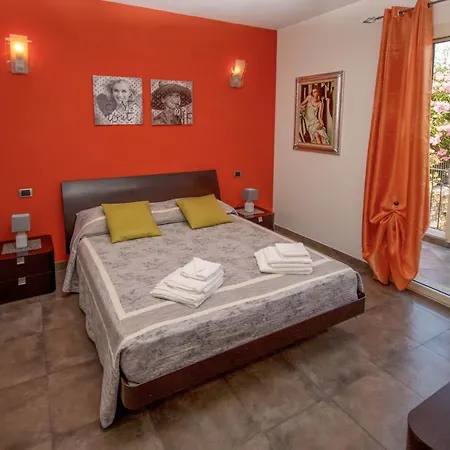 Villa Francesca - *